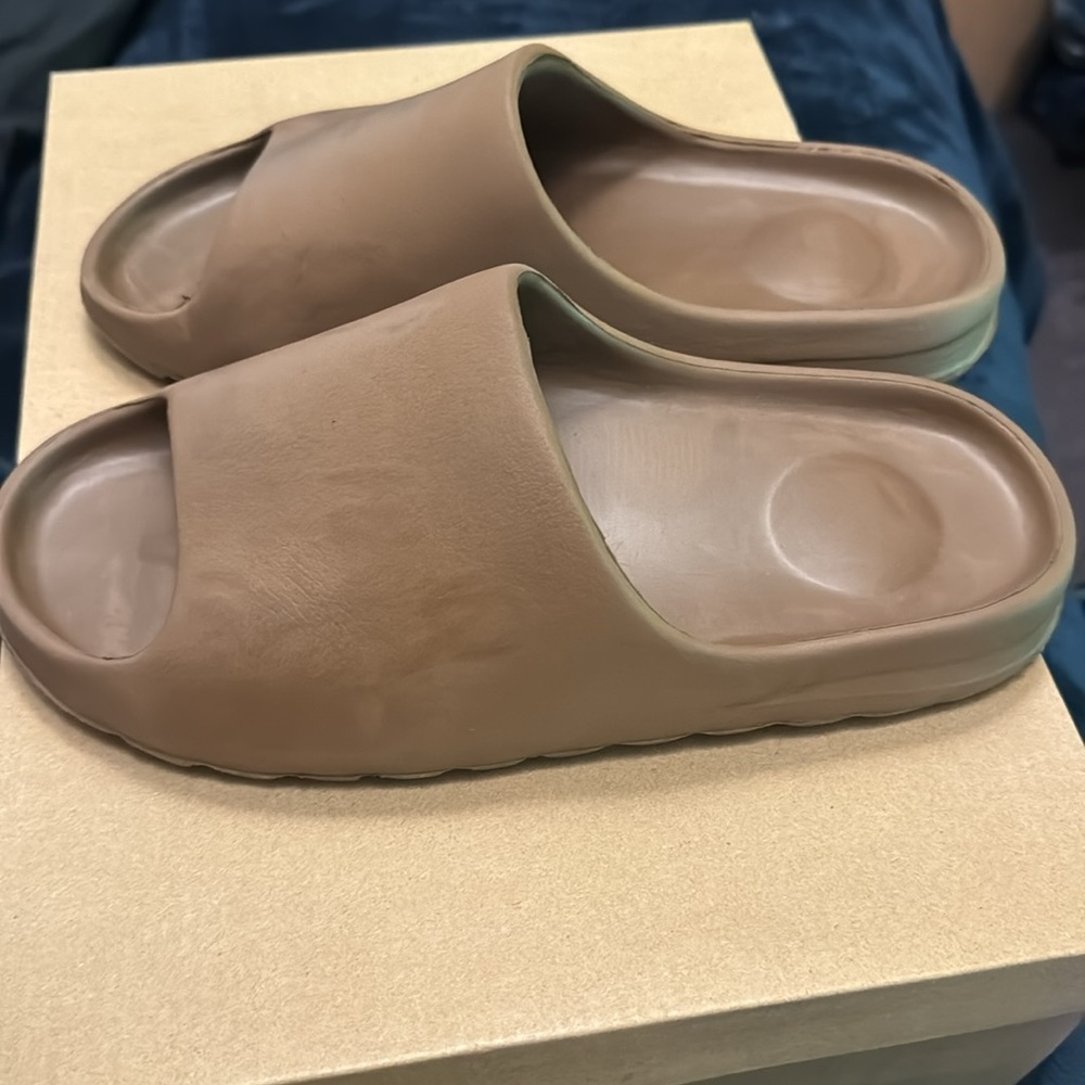 Slides - Picture 2 of 4